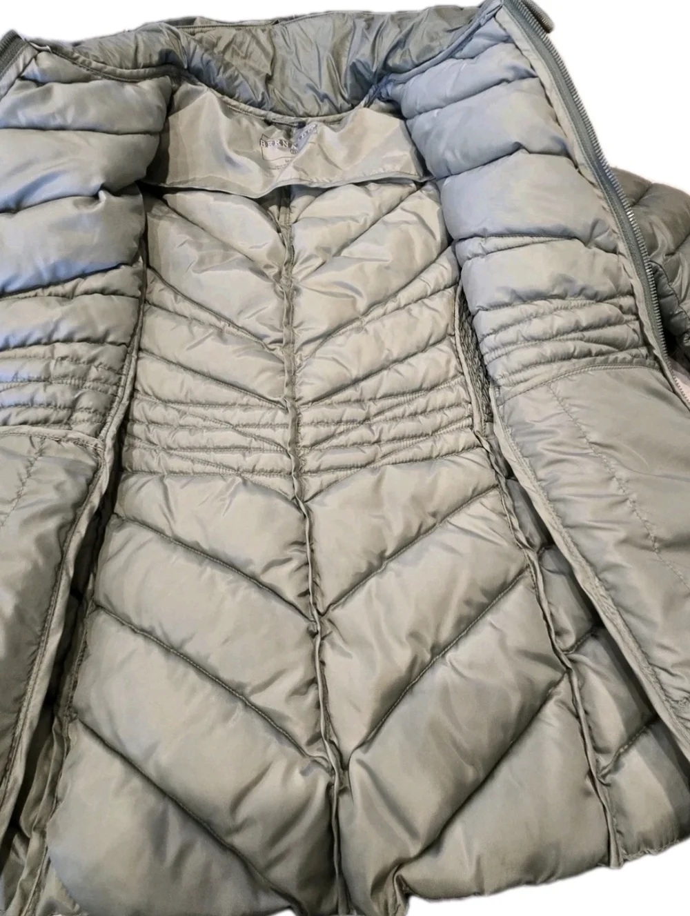 Bernardo Olive Green Puffer Jacket Hooded Quilted Coat Women’s M - Picture 1 of 14